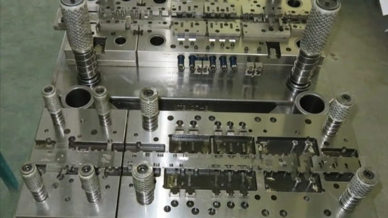 精密模具定制：价格构成与影响因素解析