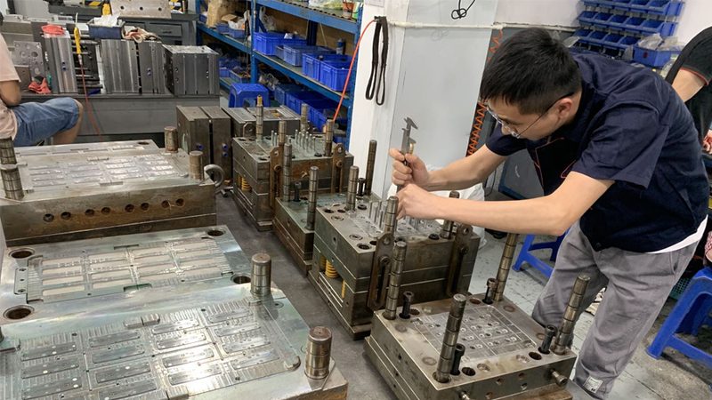塑料模具配件加工流程步骤详解