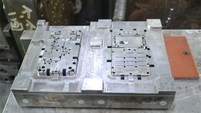 硅胶模具定制，价格影响因素揭秘**